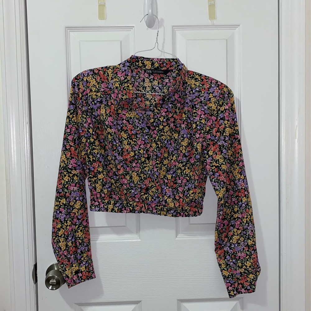 Zara floral long sleeve crop top